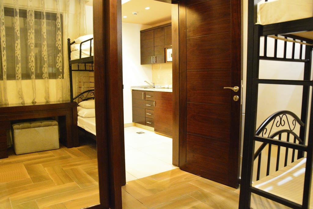 Nadine Hotel Suites Amman Exterior photo