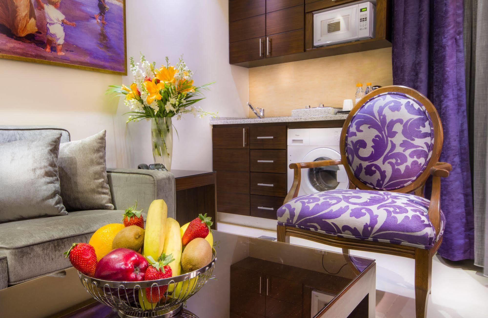 Nadine Hotel Suites Amman Exterior photo